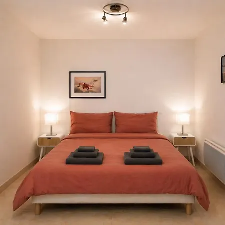 Appartement In The Heart Of Nimes' Historic Center *